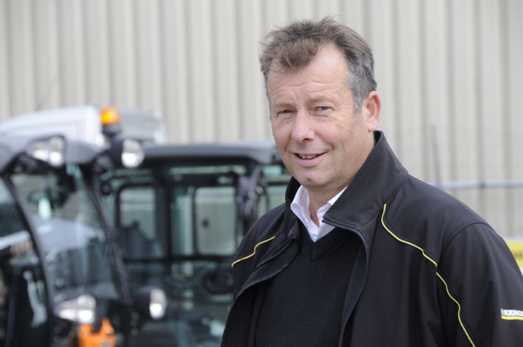 Anton Kocken productspecialist en verkoper bij Kärcher Municipal Benelux Anton Kocken productspecialist en verkoper bij Kärcher Municipal Benelux