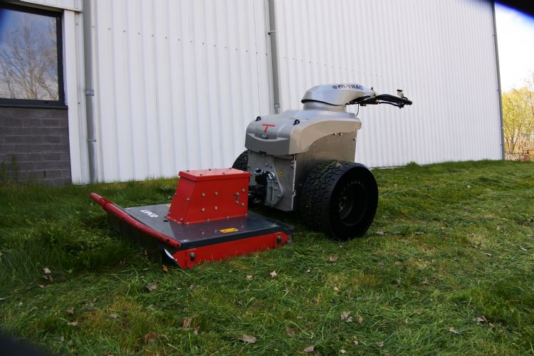 Aankoppelen gaat gemakkelijk, nauwkeurig en veilig. Aankoppelen gaat gemakkelijk, nauwkeurig en veilig.