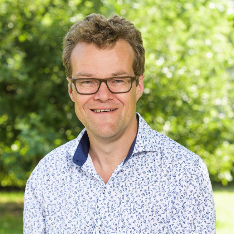 Jeroen Zijlmans (VHG): 'We zien een verschuiving in het kennismonopolie.' Jeroen Zijlmans (VHG): 'We zien een verschuiving in het kennismonopolie.'