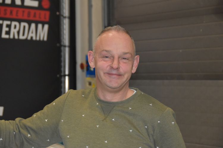 Ron Ruijzendaal informeerde de circa tien bestaande toeleveranciers over de voorgenomen veranderingen. Ron Ruijzendaal informeerde de circa tien bestaande toeleveranciers over de voorgenomen veranderingen.