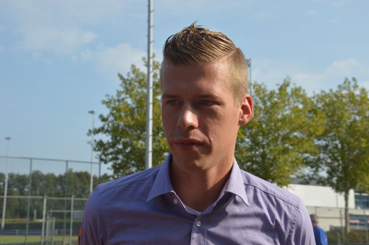 Teus van Ekeren, salesmanager bij Voets Tractoren en Werktuigen Teus van Ekeren, salesmanager bij Voets Tractoren en Werktuigen