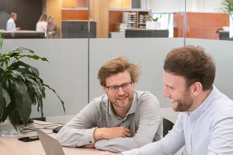 Tomas Rongen (links) en Bas van Haren, projectleiders bij Kybys. Foto: Kybys Tomas Rongen (links) en Bas van Haren, projectleiders bij Kybys. Foto: Kybys