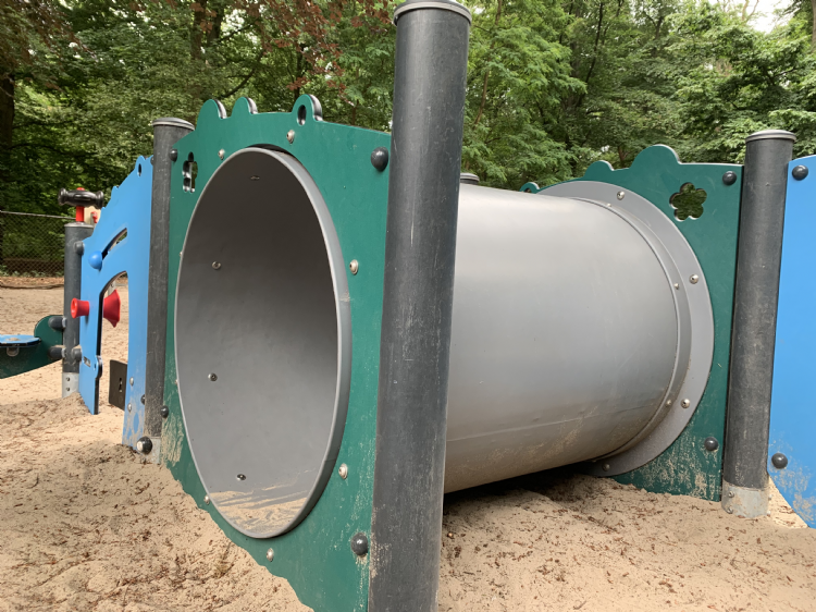 Deze palen zijn volledig gemaakt van gerecycled textiel Deze palen zijn volledig gemaakt van gerecycled textiel