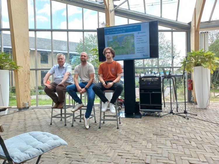 Discussiepanel Pim Kantebeen, Bas Wijbenga en Max de Visser Discussiepanel Pim Kantebeen, Bas Wijbenga en Max de Visser