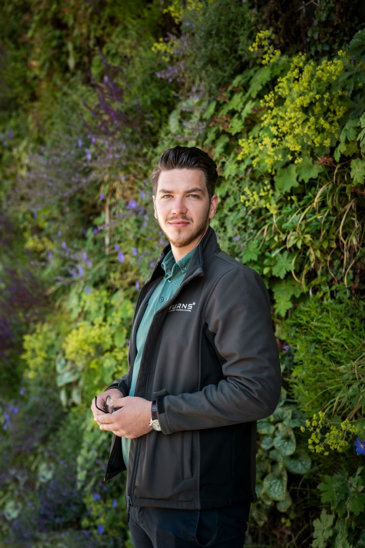 Mathijs van Haren, projectleider bij Furns Mathijs van Haren, projectleider bij Furns