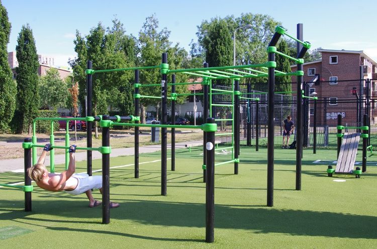 Spel- en sportfaciliteiten verbinden wijken Spel- en sportfaciliteiten verbinden wijken