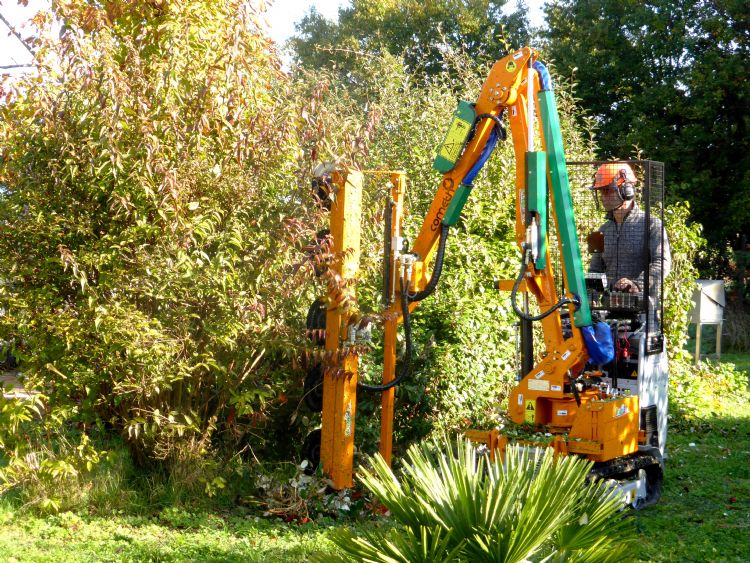 Coupeco Cometh 320-hagensnoeier Coupeco Cometh 320-hagensnoeier