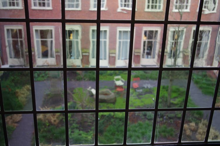 Waar mogelijk biedt het gebouw zicht op de tuin. Waar mogelijk biedt het gebouw zicht op de tuin.