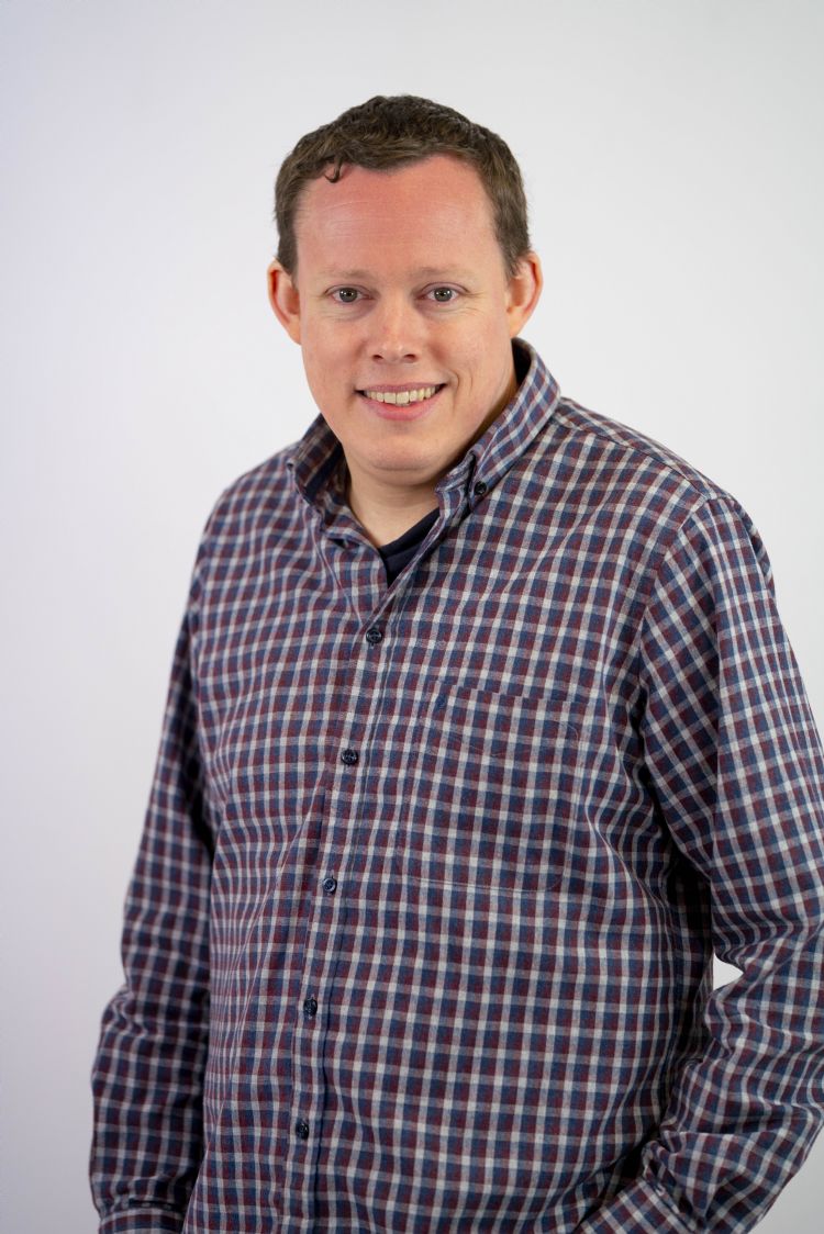 Niels Rijksen: 'De voorbereiding van het werken met sensoren kost tijd. Het is niet zo dat je vandaag zegt: ik wil met sensoren werken, en dat je ze morgen ergens plaatst.' Niels Rijksen: 'De voorbereiding van het werken met sensoren kost tijd. Het is niet zo dat je vandaag zegt: ik wil met sensoren werken, en dat je ze morgen ergens plaatst.'