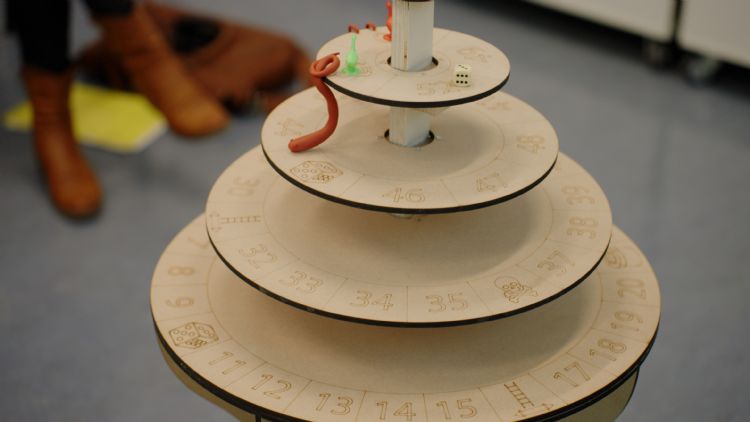 Snakes and ladders van student Tijn Klerkx Snakes and ladders van student Tijn Klerkx