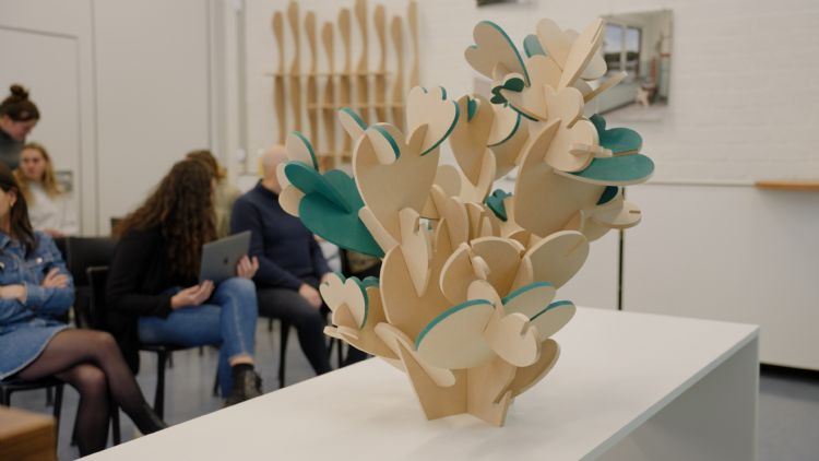 Create together van student Julie Lacroix Create together van student Julie Lacroix