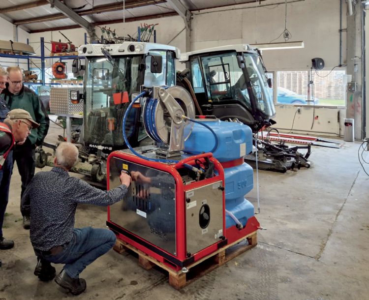Oplevering CFB Centrum voor Werk Emmeloord Oplevering CFB Centrum voor Werk Emmeloord