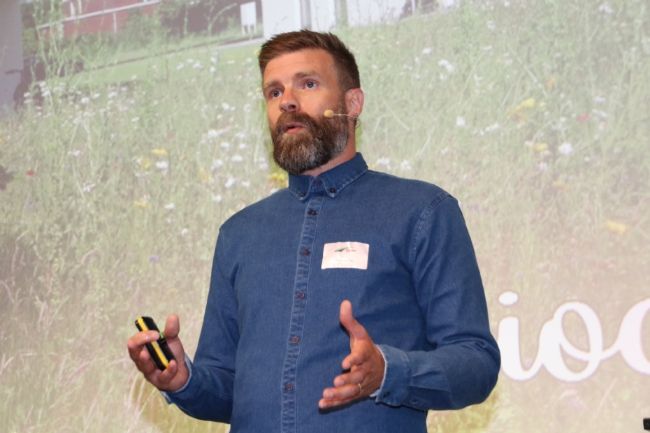 Joris van Tol van DCM spreekt op Het Nieuwe Groen over de gesloten grondbalans. Joris van Tol van DCM spreekt op Het Nieuwe Groen over de gesloten grondbalans.