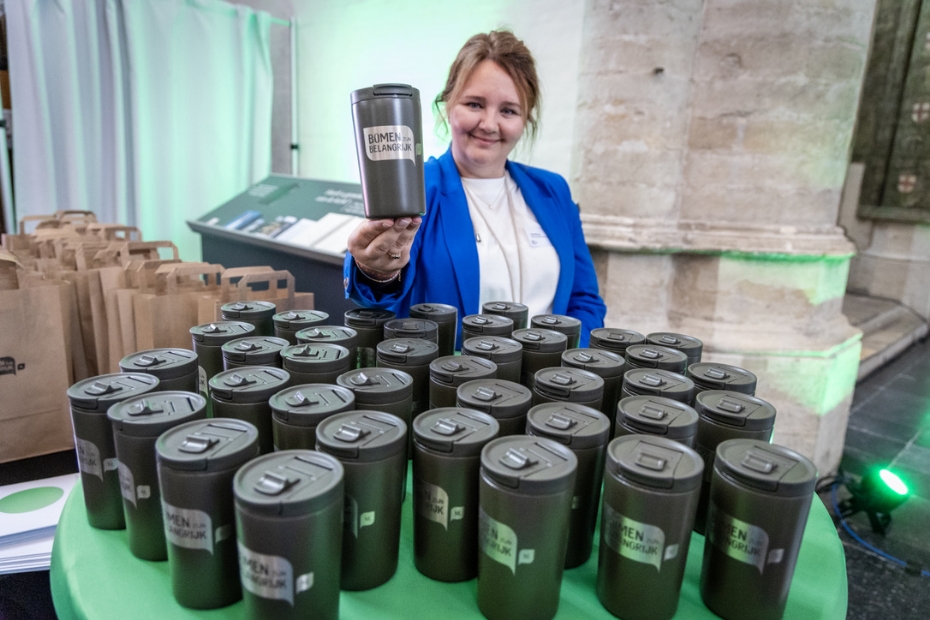 'Bomen zijn belangrijk!' Beeld: Norminstituut Bomen 'Bomen zijn belangrijk!' Beeld: Norminstituut Bomen