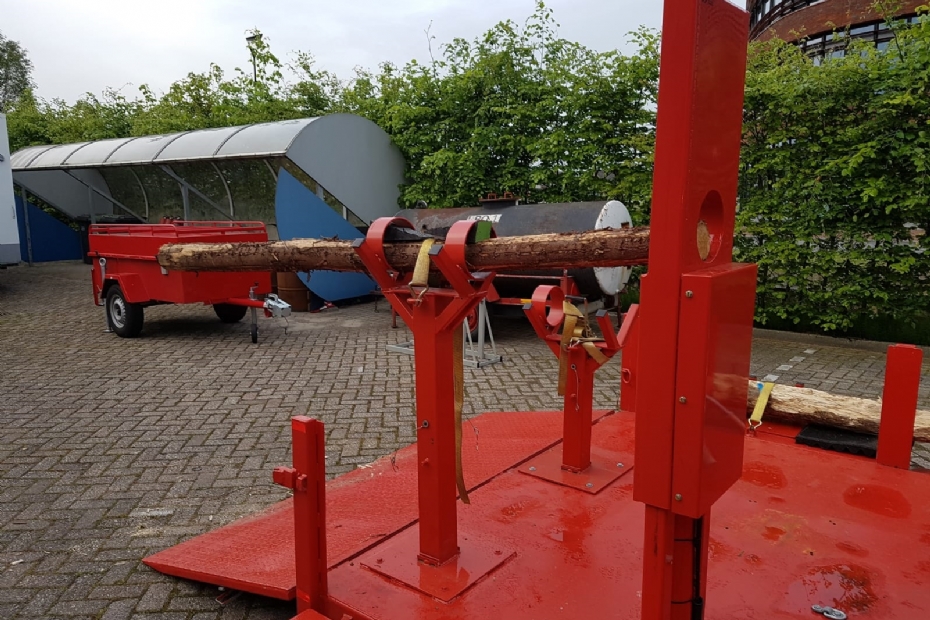 Henk Slootweg: 'We zijn gaan kijken of we onderdelen konden samenvoegen door een container op een vlet te bouwen met instructietools' Henk Slootweg: 'We zijn gaan kijken of we onderdelen konden samenvoegen door een container op een vlet te bouwen met instructietools'