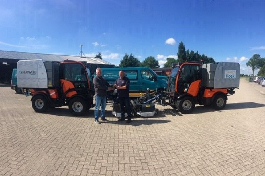 Twee Heatweed Sensor serie 2-machines 1Bron: https://www.wur.nl/nl/onderzoek-resultaten/projecten/dob-verhardingen.htm Twee Heatweed Sensor serie 2-machines 1Bron: https://www.wur.nl/nl/onderzoek-resultaten/projecten/dob-verhardingen.htm