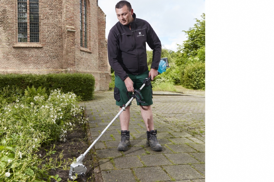 Makita UX01G combisysteem met WA400MP-schoffel Makita UX01G combisysteem met WA400MP-schoffel