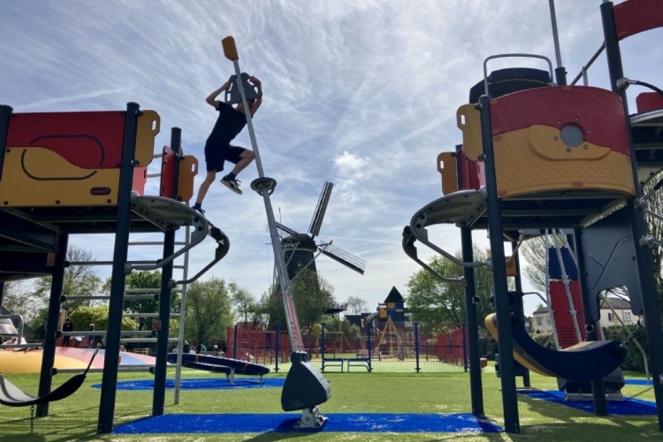 Kompan - Speeltuinvereniging OBK Alkmaar Kompan - Speeltuinvereniging OBK Alkmaar