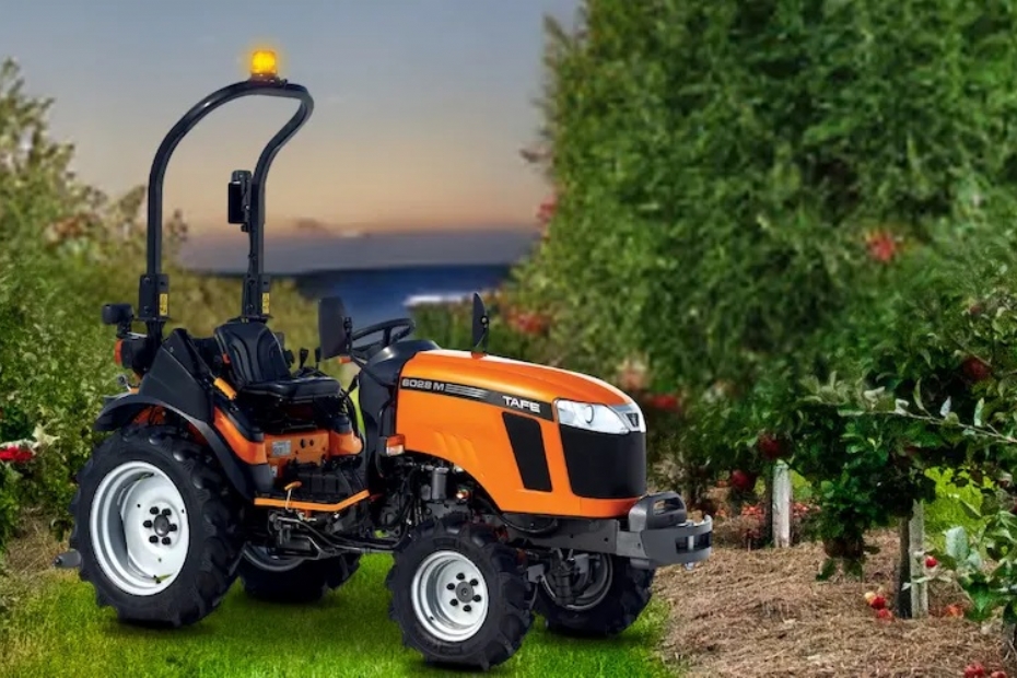 Voorbeeld van een Tafe-tractor, deze is niet elektrisch Voorbeeld van een Tafe-tractor, deze is niet elektrisch