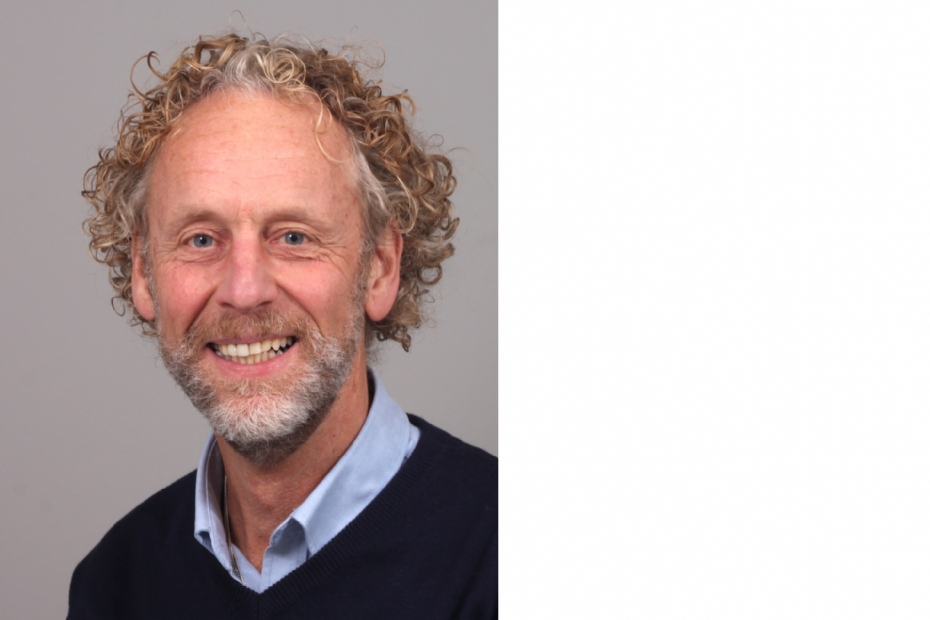 Ad van Bruggen: 'Al in 1824 werd er betaald om nesten van de eikenprocessierups te verwijderen'