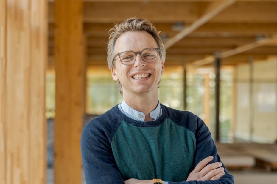 Dr. Ir. Pablo van der Lugt Dr. Ir. Pablo van der Lugt