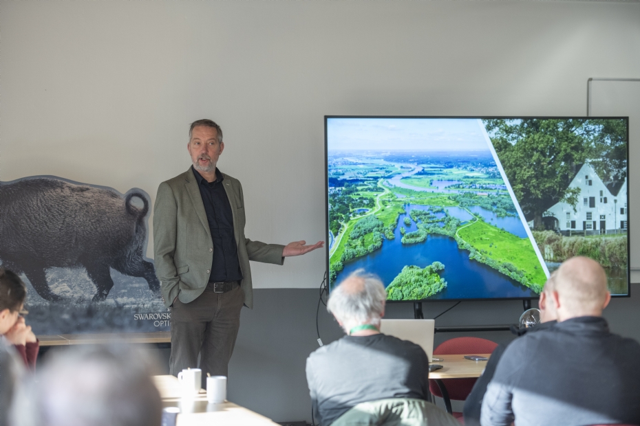 Rob Borst 'Het kapitaal zit in de bodem. Waar de bodem op gang komt, ontstaat vanzelf biodiversiteit'