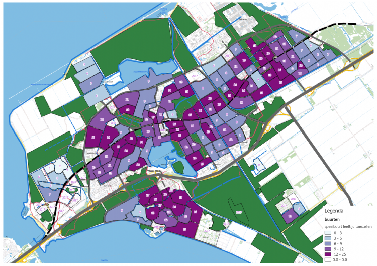 Figuur 3 Informatie over leeftijdsopbouw toestelbestand per speelbuurt Figuur 3 Informatie over leeftijdsopbouw toestelbestand per speelbuurt