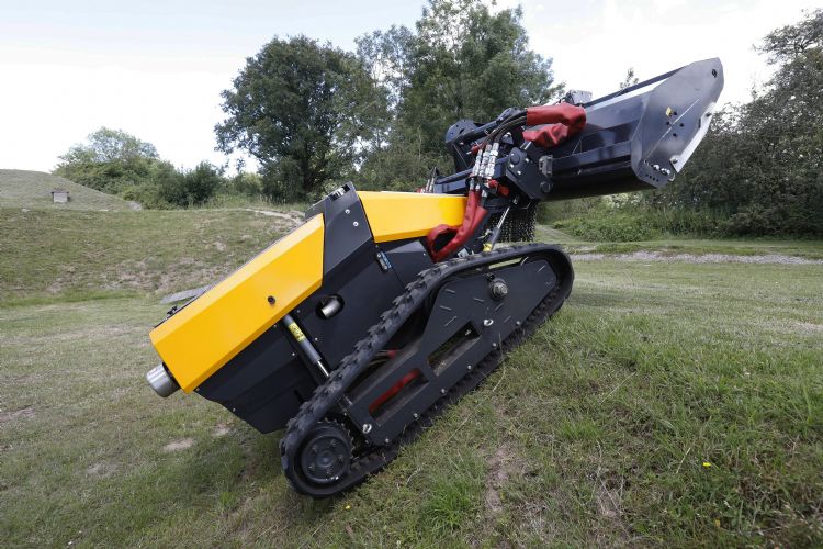 De Herder CR 10 haalt een hellingshoek van 55 graden. De Herder CR 10 haalt een hellingshoek van 55 graden.