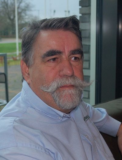 Tiny Buijtels is salesmanager bij Belrobotics. Tiny Buijtels is salesmanager bij Belrobotics.