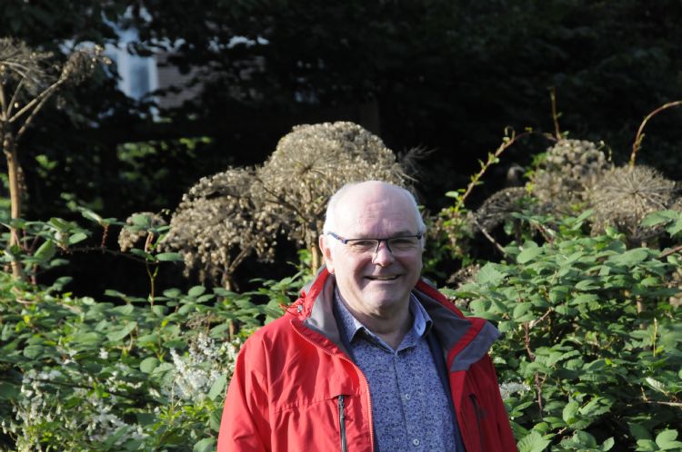 Prof. dr. Rob Leuven (Radboud Universiteit): ‘Er wordt in de juiste richting geëxperimenteerd, maar er is veel gedegen, meerjarig onderzoek nodig naar de sleutelfactoren voor deze plaag.’ Prof. dr. Rob Leuven (Radboud Universiteit): ‘Er wordt in de juiste richting geëxperimenteerd, maar er is veel gedegen, meerjarig onderzoek nodig naar de sleutelfactoren voor deze plaag.’