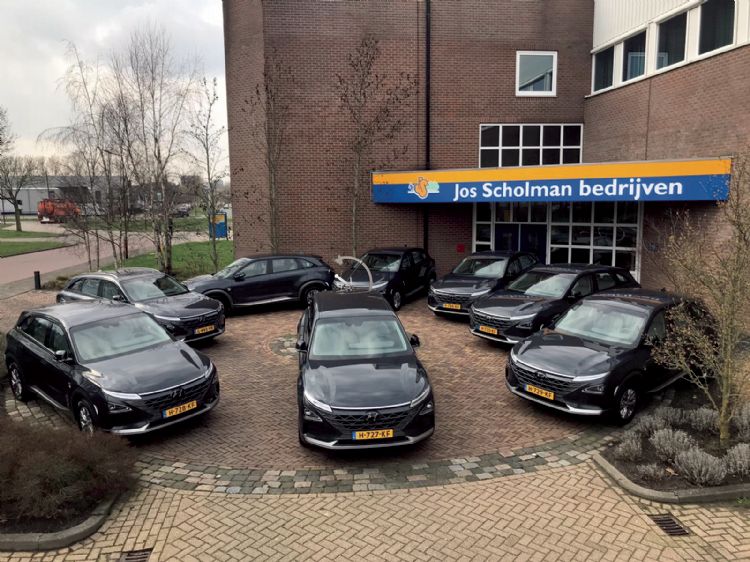 Vloot met Hyundai Nexo auto's op waterstof lopen Vloot met Hyundai Nexo auto's op waterstof lopen