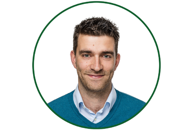 Jasper Verhaar, senior adviseur bomen, water en ecologie. Jasper Verhaar, senior adviseur bomen, water en ecologie.