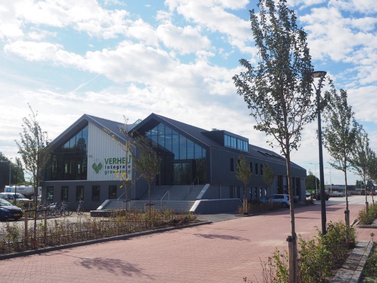 Het pas geopende pand in Sliedrecht Het pas geopende pand in Sliedrecht