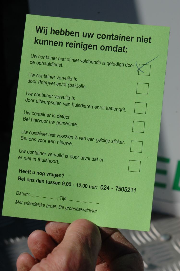 Geen rode, maar een groene kaart bij overtreding van de regels! Geen rode, maar een groene kaart bij overtreding van de regels!