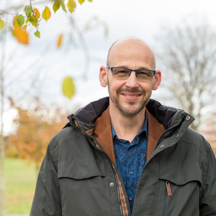 Dennis Tietjens Dennis Tietjens