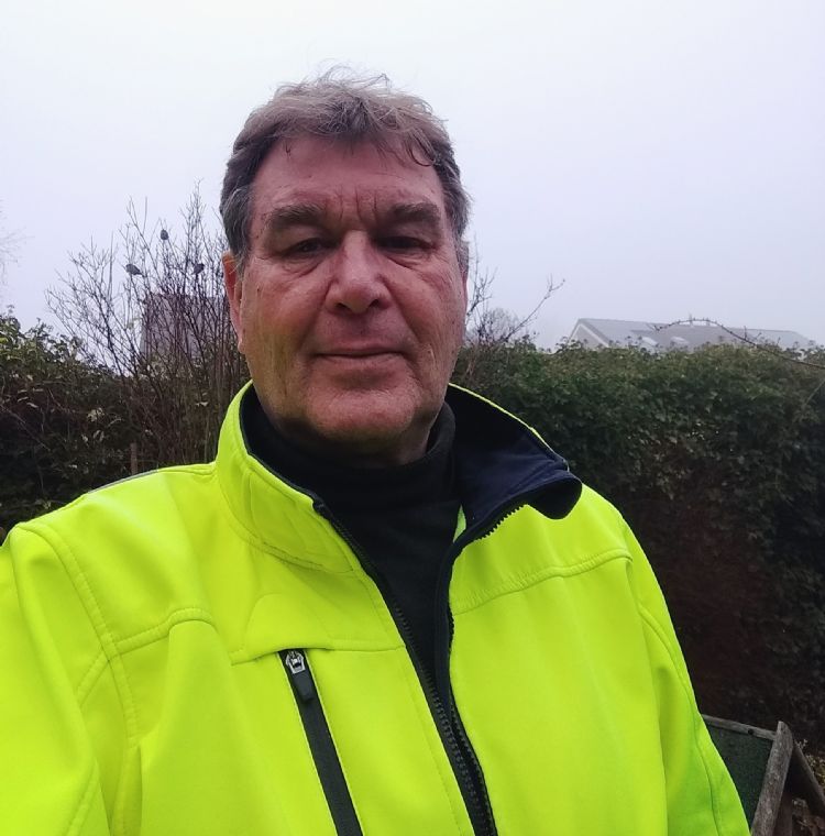 Reinier Haagsma, coördinator bij de gemeente Leeuwarden, zegt heel tevreden te zijn met zijn twee Ransomes HM600's. Reinier Haagsma, coördinator bij de gemeente Leeuwarden, zegt heel tevreden te zijn met zijn twee Ransomes HM600's.