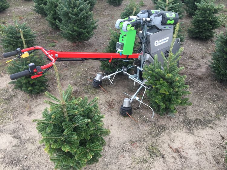 Er bestaat zelfs de optie om een bosmaaier aan te bouwen. Er bestaat zelfs de optie om een bosmaaier aan te bouwen.