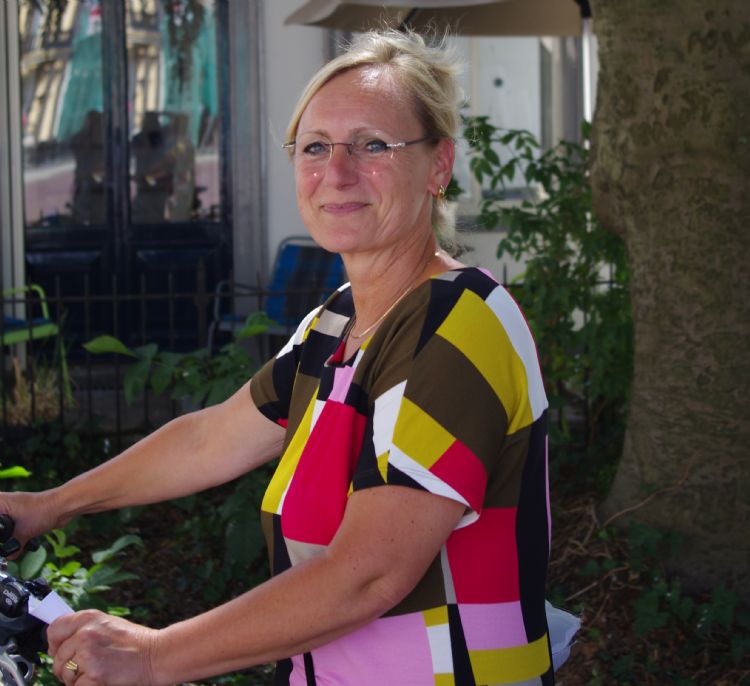 Birgit van Veldhuizen Birgit van Veldhuizen