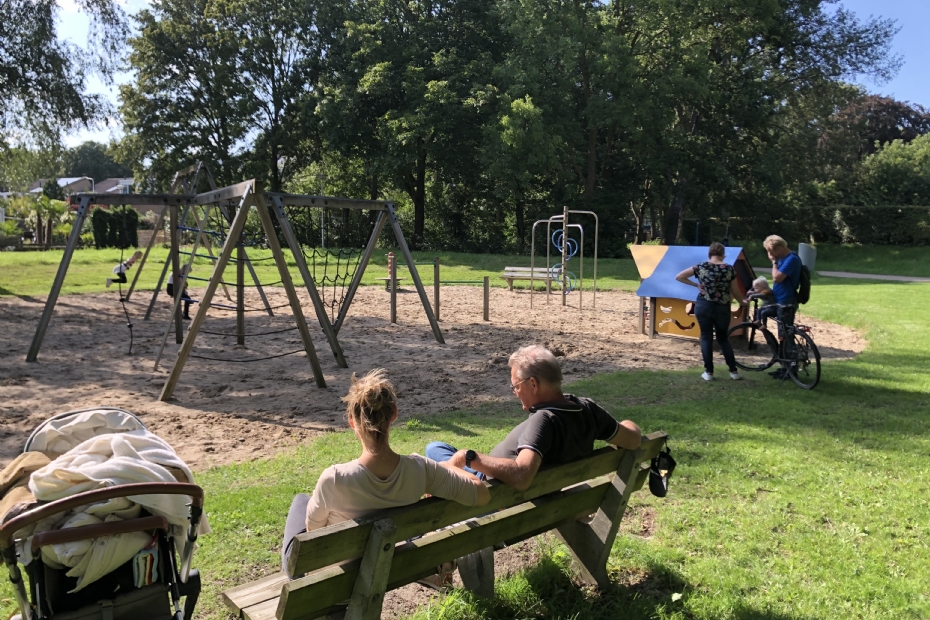 <geen titel> <geen titel>