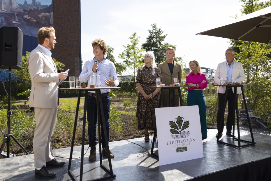 Houthavens Botanique op de Boomfeestdag 6 maart 2025.