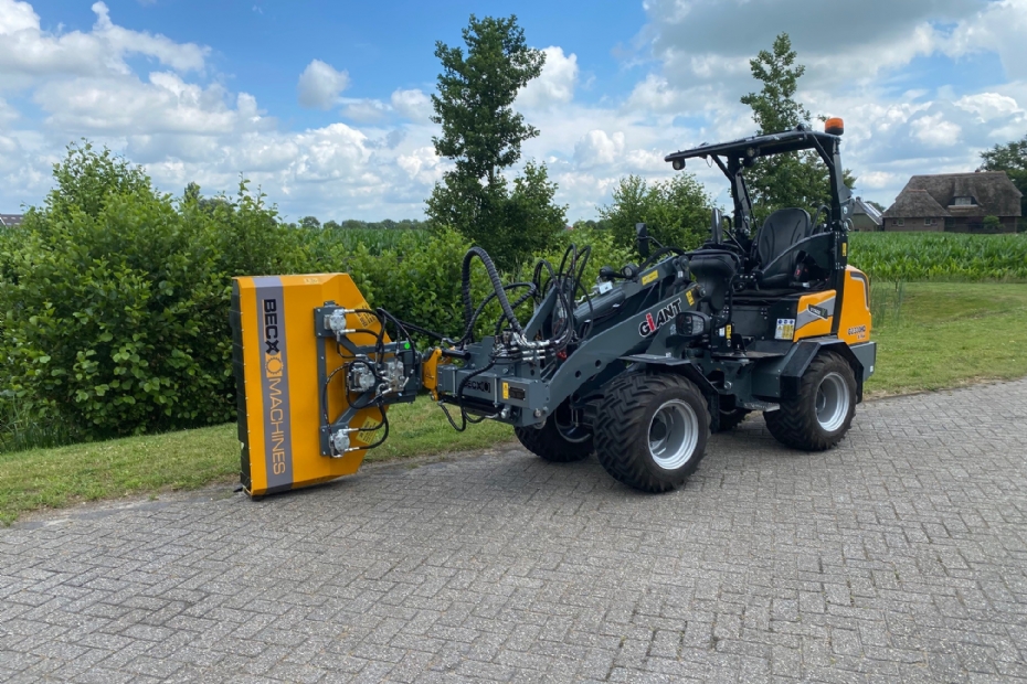 WLA60-HS130 Giant WLA60-HS130 Giant