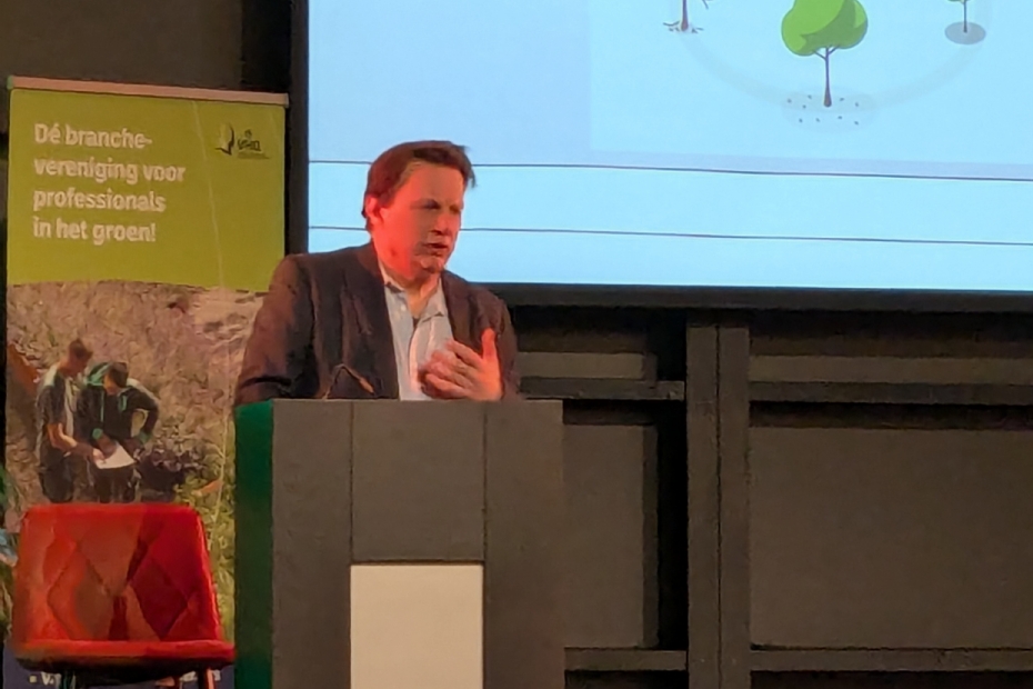 Tom Bade ging tijdens zijn lezing op de Groene Sector Vakbeurs dieper op zijn boek in.