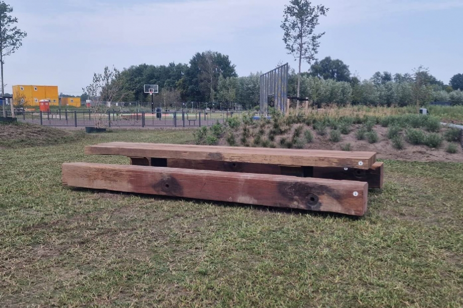 Gerecyclede meerpalen in de gemeente Best