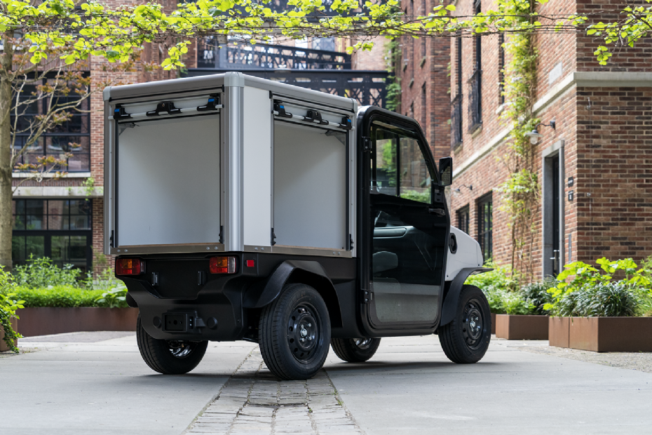 De Groupil G4+ van achteren gezien